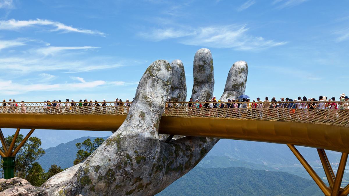 Ponte dOro - Ba Na - Da Nang