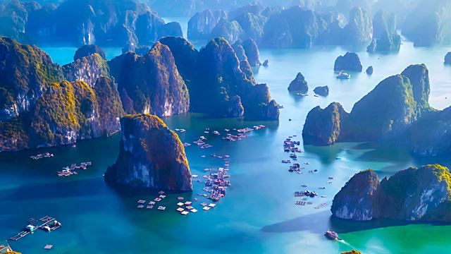 Baia di Halong, Vietnam