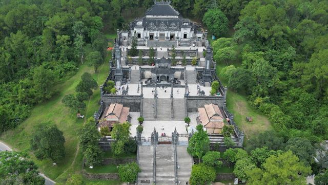 Tomba Imperiale di Khải Định, Huế, Vietnam
