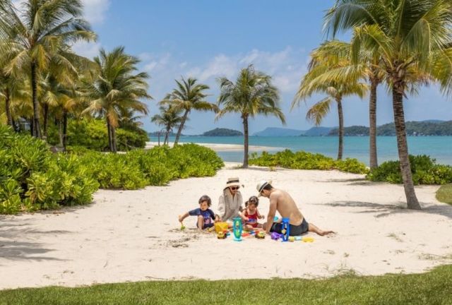 Sulla spiaggia a Phu Quoc.