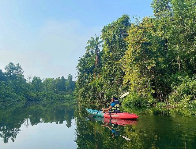 Kayak a Cardamomi