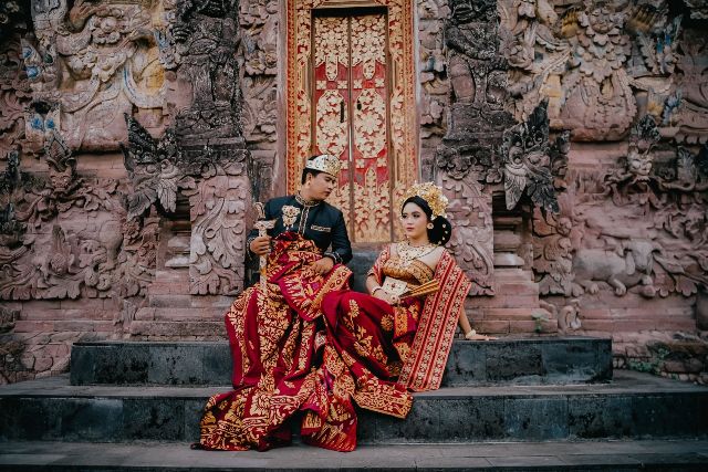 Costume tradizionale balinese